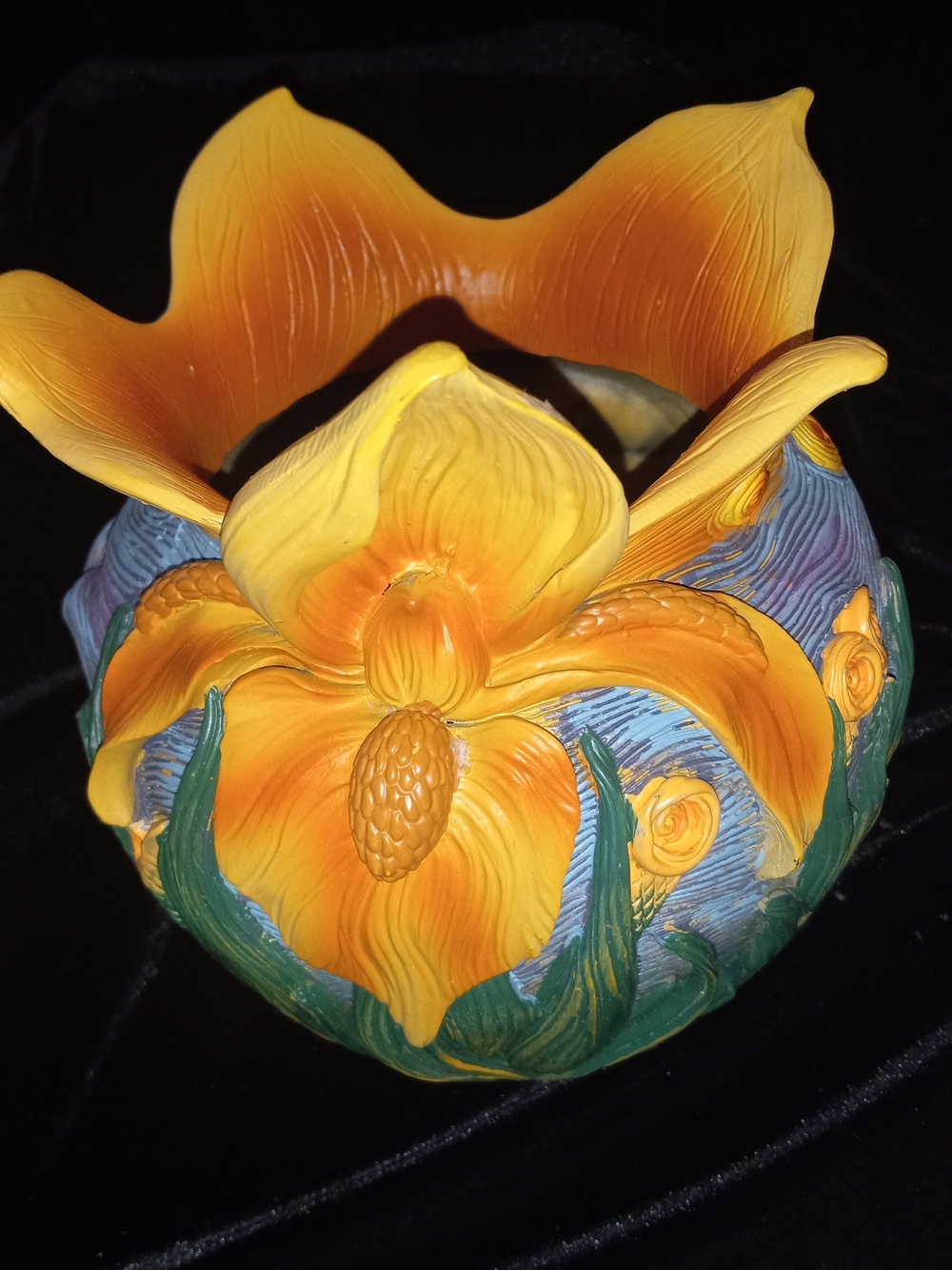 VAN GOGH Renowed Artist SCULPTURE  Decorative YELLOW  BLUE Floral Vase -  Art